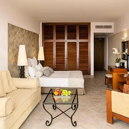 Feriested Azia & Spa 5*